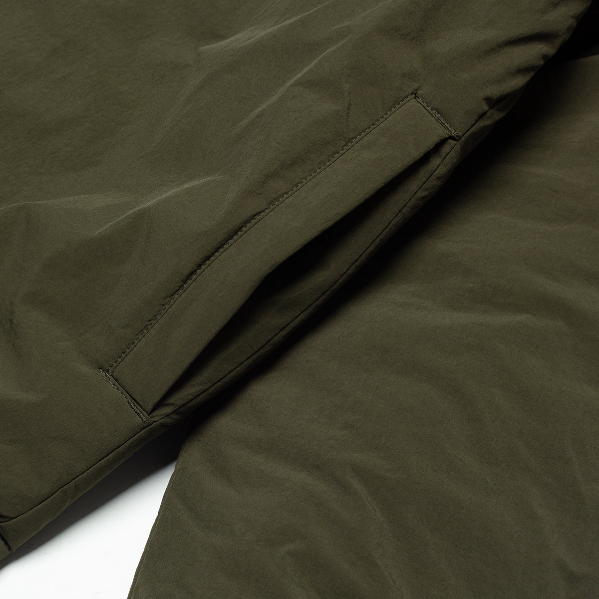 Dime | Reversible Insulated Jacket
Color : Moss / Army