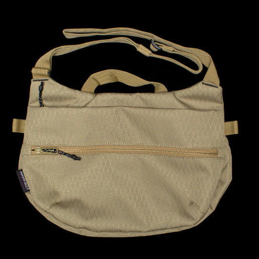 Gramicci - Field Sacoche
Style # G5FB-164
Color : Bronze Olive