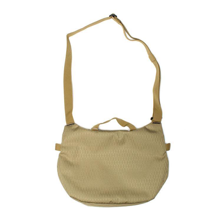 Gramicci - Field Sacoche
Style # G5FB-164
Color : Bronze Olive