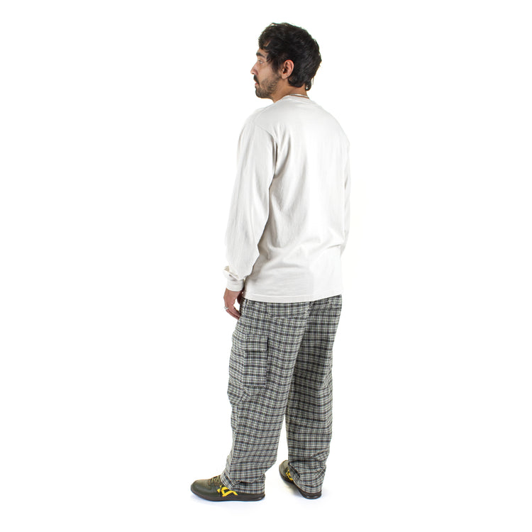 Gramicci - Swell Cargo Pant
Style # G5FU-P011
Color : Checkered Plaid