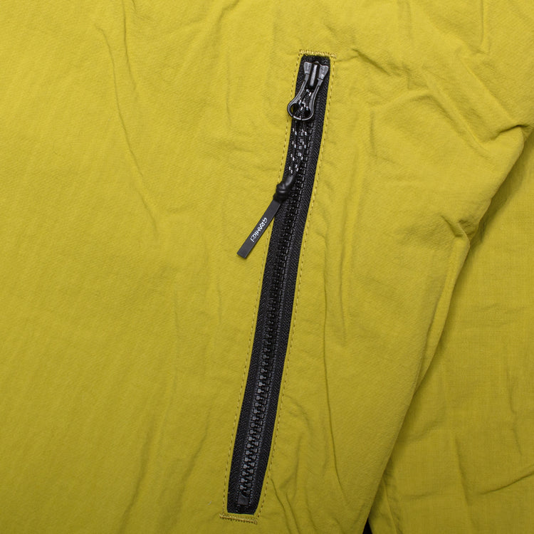 Gramicci - Reversible Sherpa Jacket
Style # G5FU-J014
Color : Natural / Chartreuse