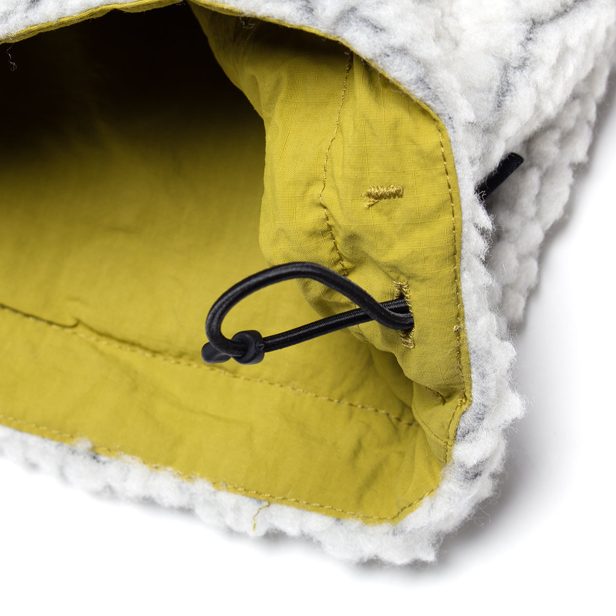 Gramicci - Reversible Sherpa Jacket
Style # G5FU-J014
Color : Natural / Chartreuse