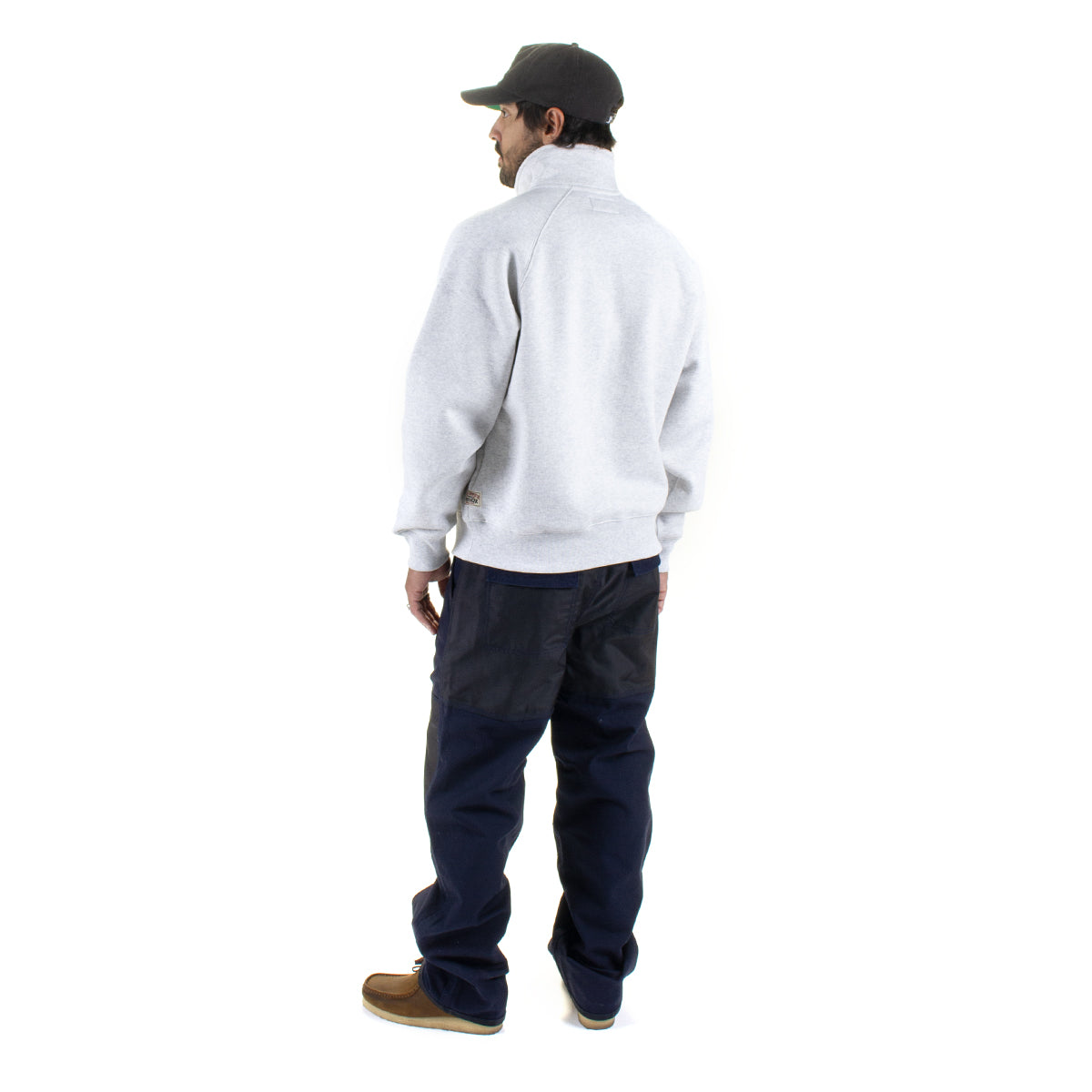 Stussy - Fleece Raglan Zip Mock
Style # 118573
Color : Ash Heather