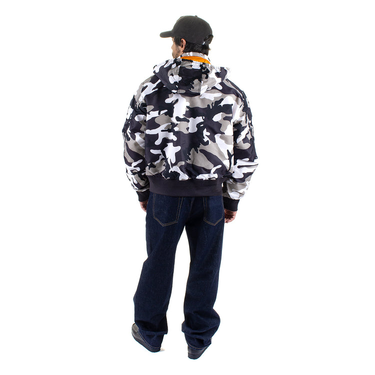 Stussy - Flight Bomber
Style # 115865
Color : Snow Camo