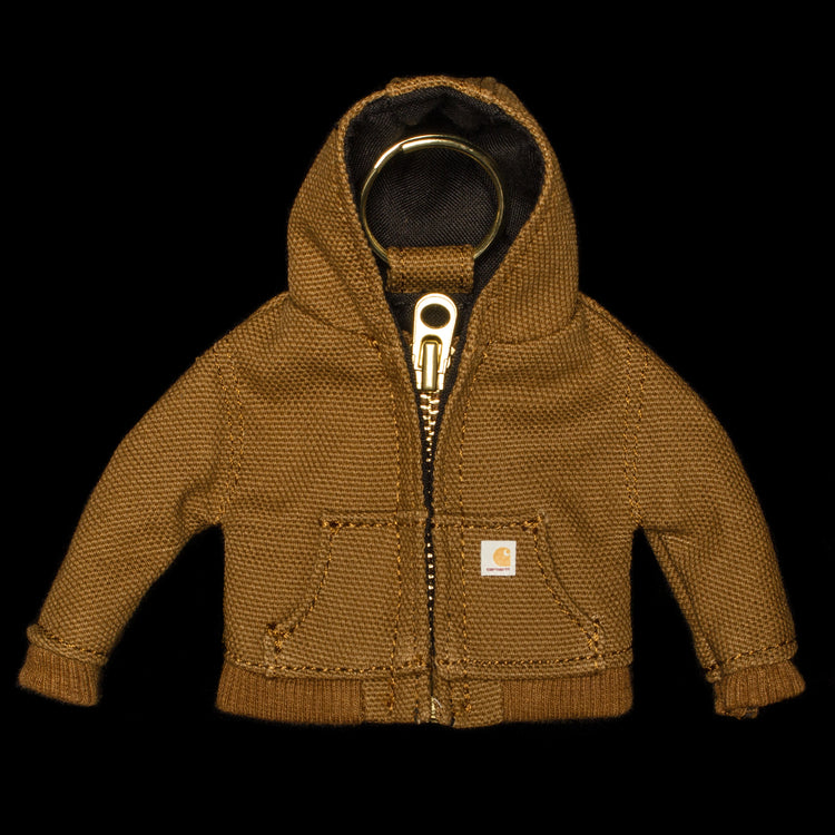 Carhartt WIP - Mini Active Jacket Keychain
Style # I036419-HZXX
Color : Hamilton Brown