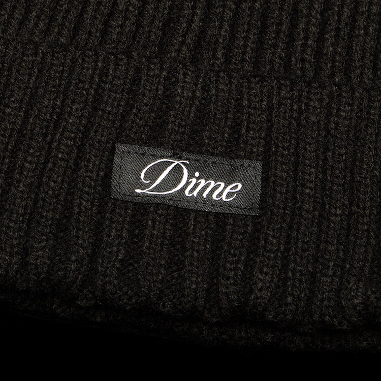 Dime | Cursive Fold Beanie
Color : Black