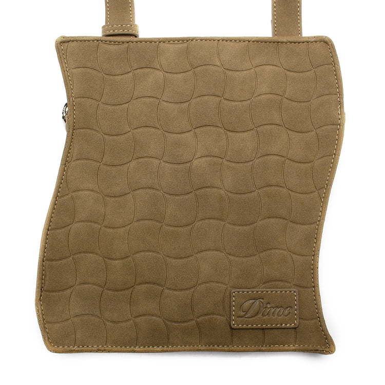 Dime | Wave Messenger Bag
Color : Chestnut