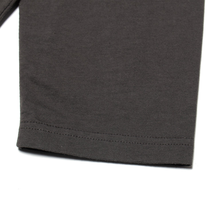 Polar Skate Co. - Steve Stroke Logo L/S T-Shirt
Color : Dirty Black