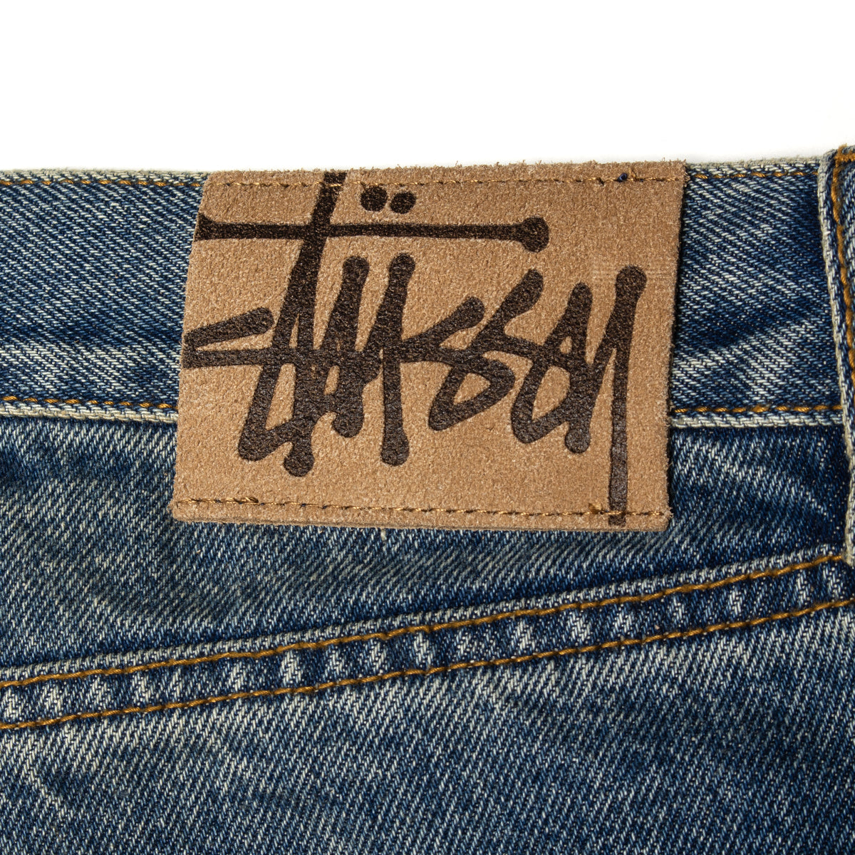 Stussy - Big Ol' Denim Jeans
Style # 116761
Color : Dark Wash Indigo