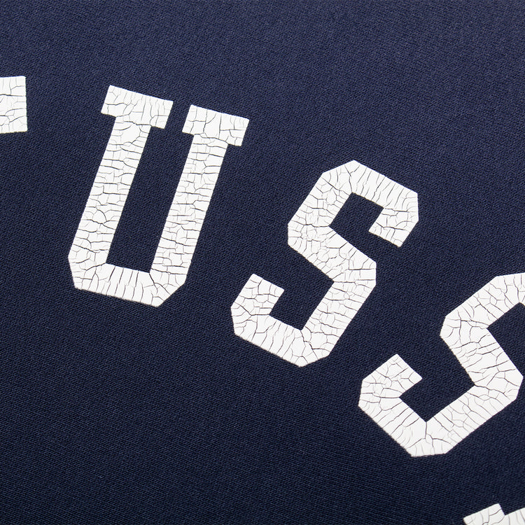 Stussy - Sun Faded Oversized Crew
Style # 118525
Color : Navy