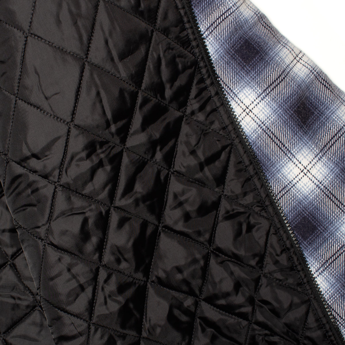 Stussy - Zip Hooded Plaid Shirt
Style # 1110381
Color : Blue