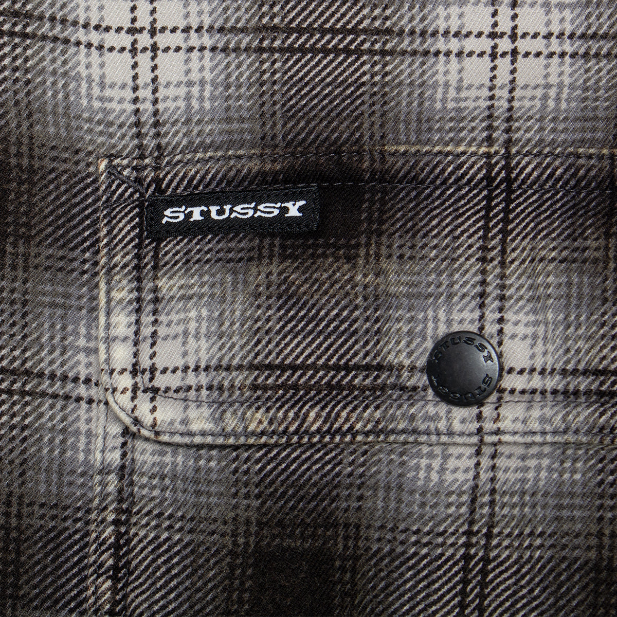 Stussy - Zip Hooded Plaid Shirt
Style # 1110381
Color : Charcoal
