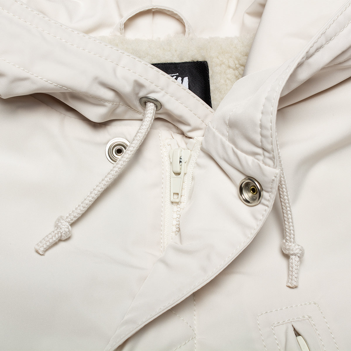 Stussy - Flight Parka
Style # 115967
Color : Bone