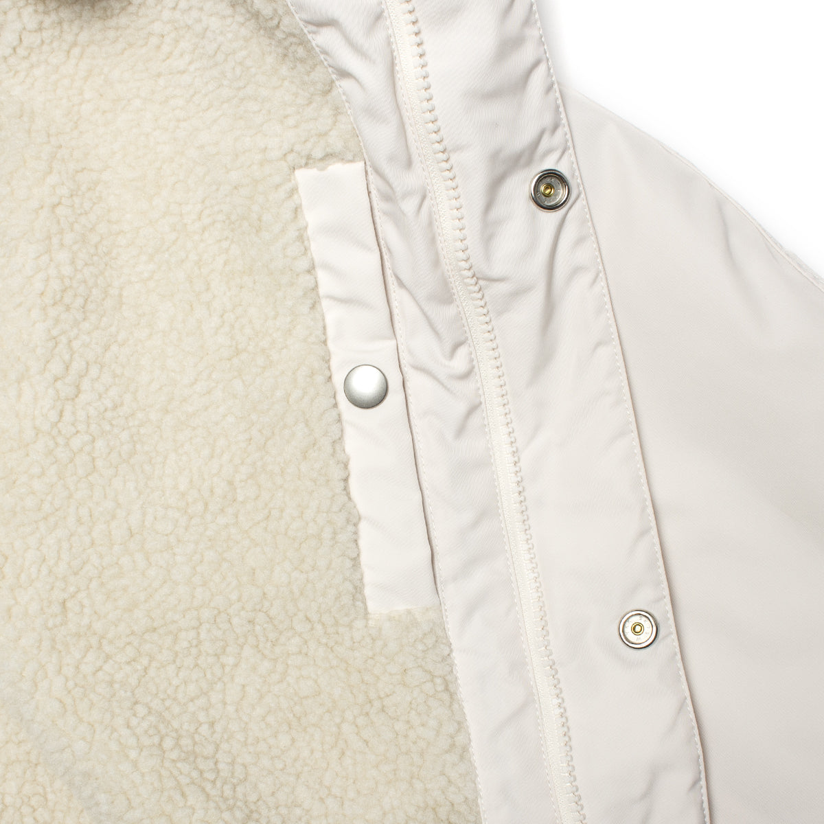 Stussy - Flight Parka
Style # 115967
Color : Bone