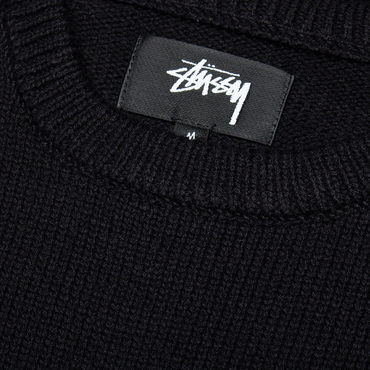 Stussy - Two Tone Raglan Sweater
Style # 117299
Color : Black