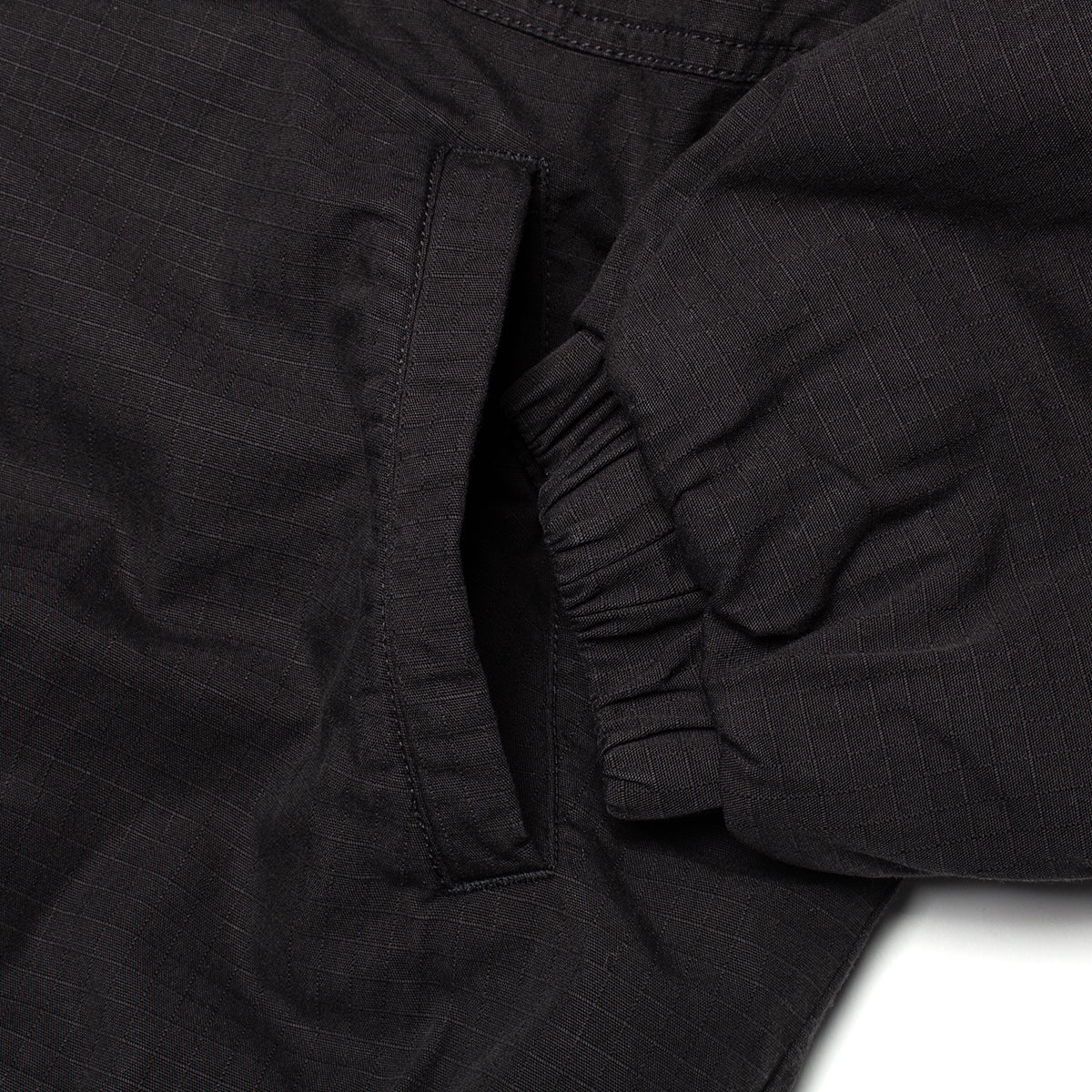Stussy - Ripstop Work Jacket
Style # 115945
Color : Black