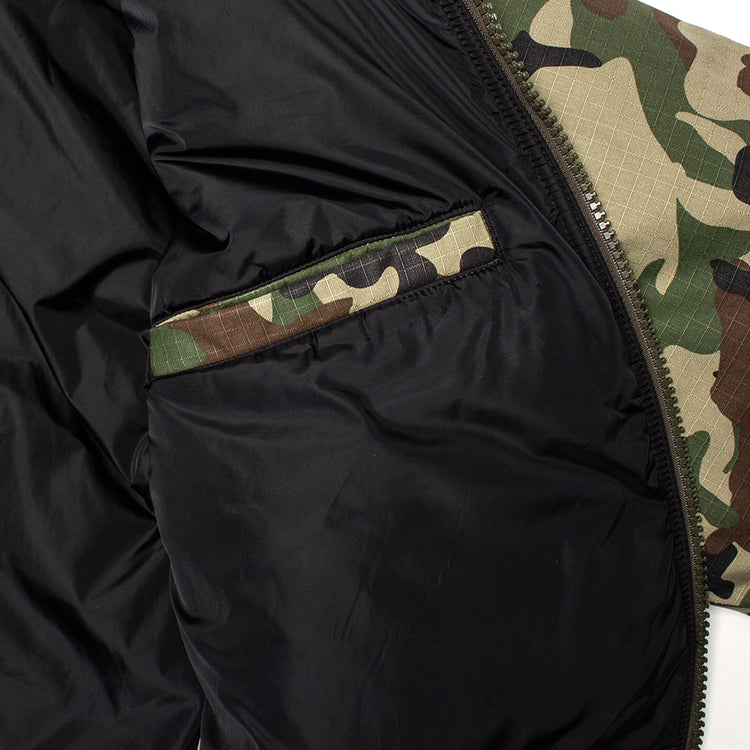 Stussy - Ripstop Work Jacket
Style # 115945
Color : Woodland Camo