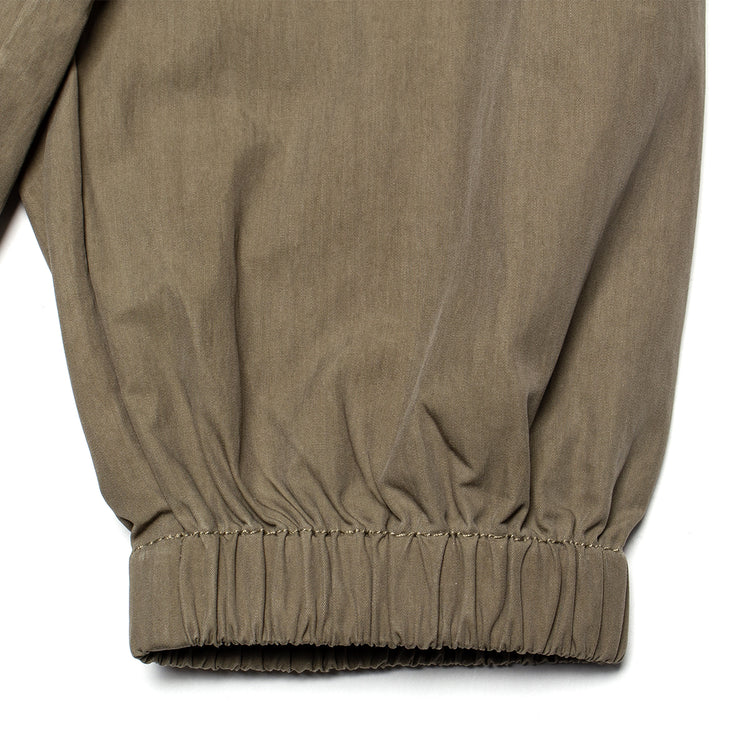 Stussy - Beach Shell Waxed Cotton&nbsp;
Style # 115951
Color : Olive