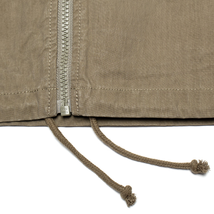 Stussy - Beach Shell Waxed Cotton&nbsp;
Style # 115951
Color : Olive
