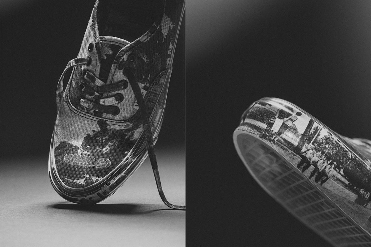 Vans OTW - Authentic 44 x Atiba Jefferson
Style # VN000EEUGC71
Color : Photo Print