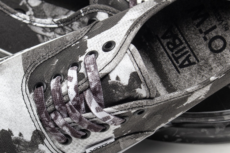 Vans OTW - Authentic 44 x Atiba Jefferson
Style # VN000EEUGC71
Color : Photo Print