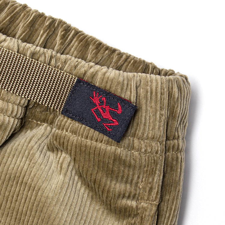 Gramicci | Corduroy Gramicci Pant

Color : Laurel