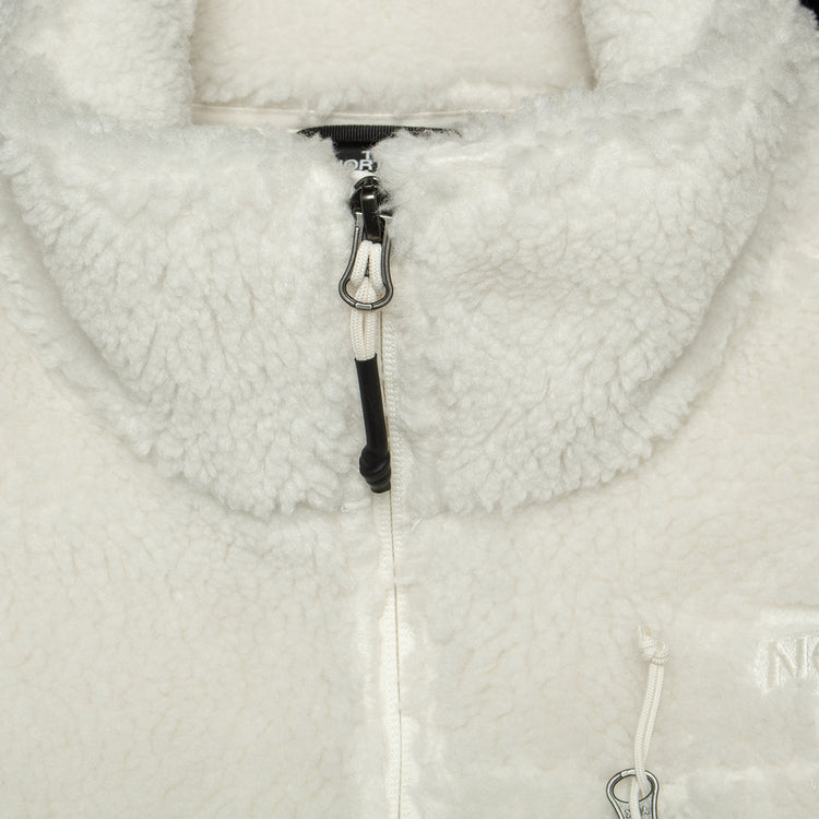 The North Face | Denali X Jacket
Style # NF0A86ZWQLI1
Color : White Dune