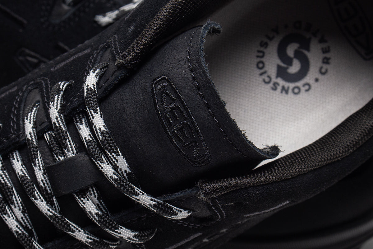 Keen - Jasper Zionic
Style # 1029584
Color : Black / Alloy