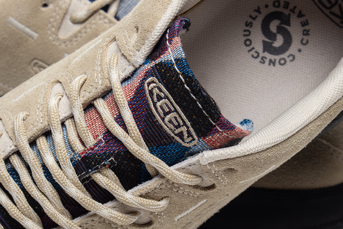 Keen - Jasper Zionic
Style # 1031090
Color : Outdoors Archive&nbsp;