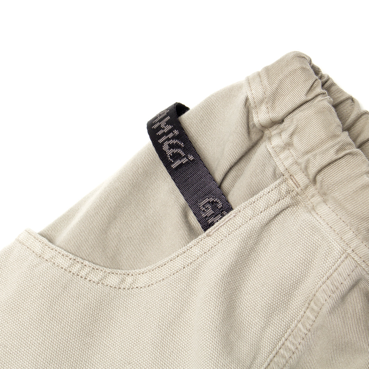 Gramicci | Gadget Pant
Color : Pigment Oat