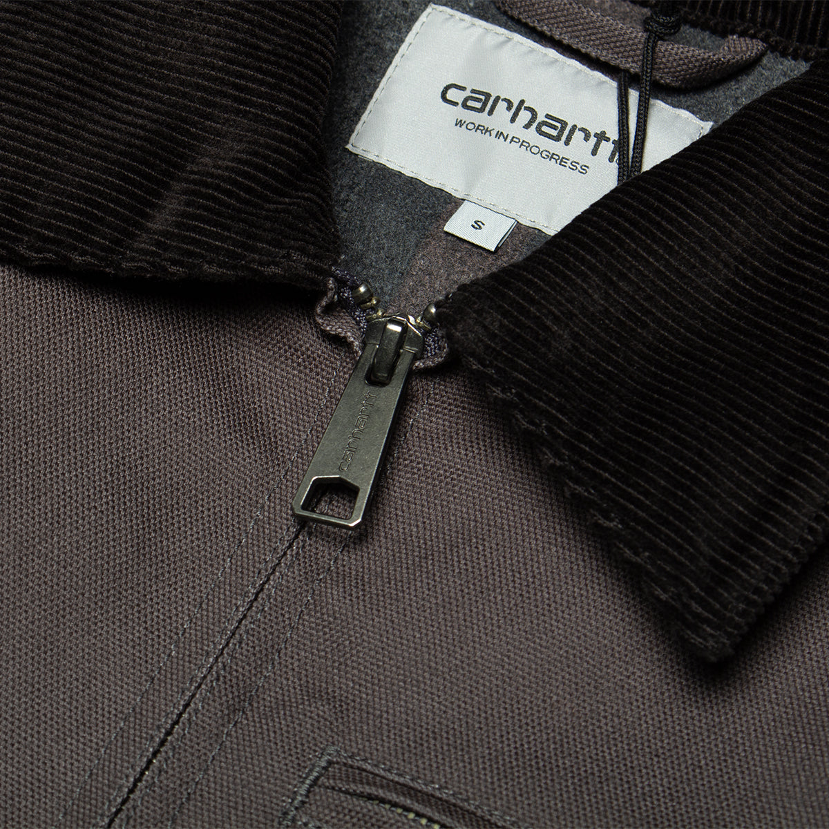 Carhartt WIP - Detroit Jacket
Style # I015264-3CL
Color : Graphite / Black (Rigid)