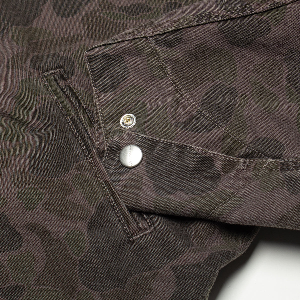 Carhartt WIP - Duck Detroit Jacket
Style # I034281-3EL
Color : Green / Porphyry Camo Duck (Garment Dyed)