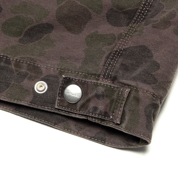 Carhartt WIP - Duck Detroit Jacket
Style # I034281-3EL
Color : Green / Porphyry Camo Duck (Garment Dyed)