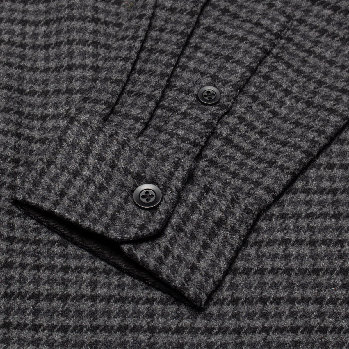 Carhartt WIP - Lowis L/S Shirt
Style # I035328-35L
Color : Grey Heather