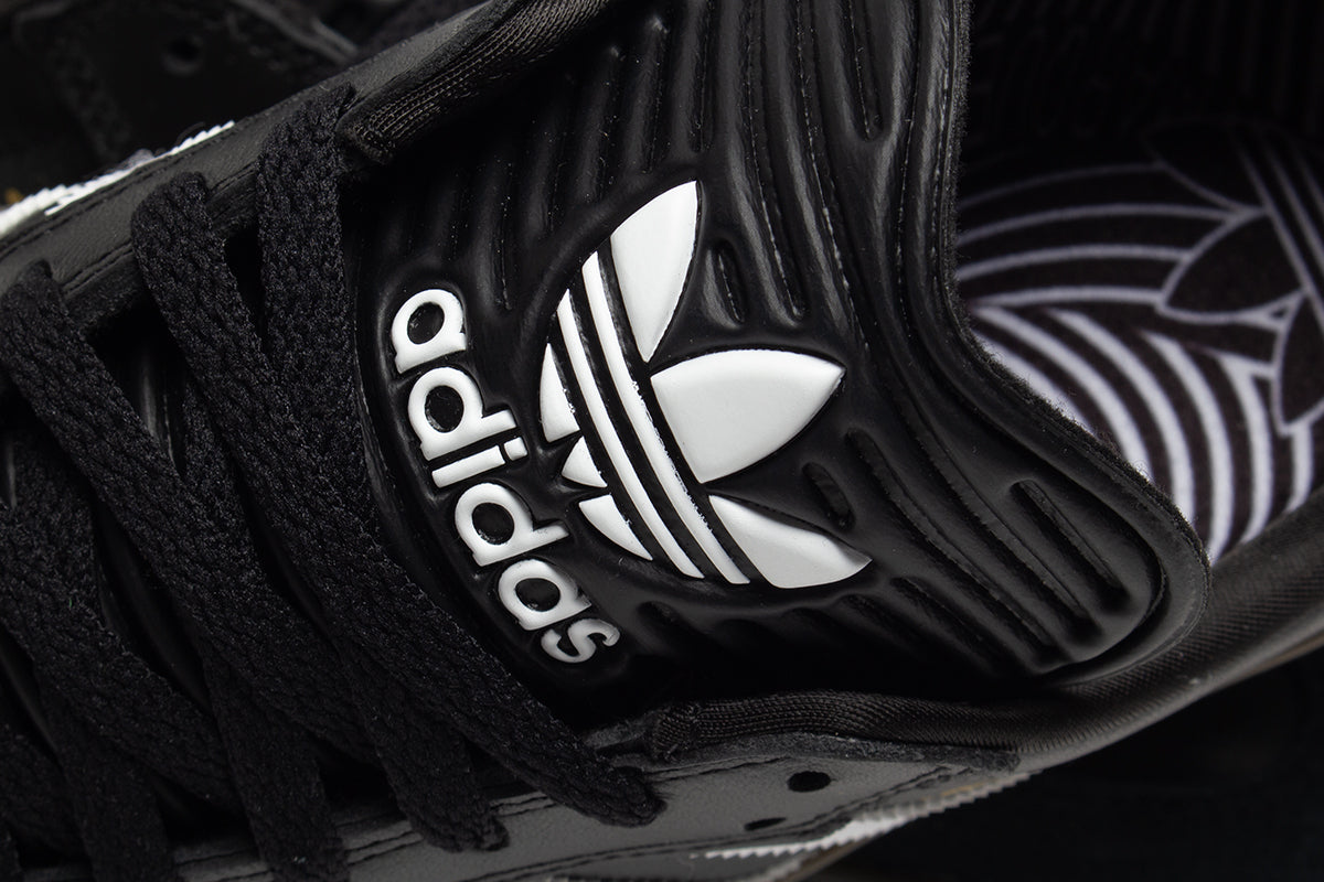 Adidas | Puig Samba
Style # JP5659
Color : Core Black / Footwear White / Gum