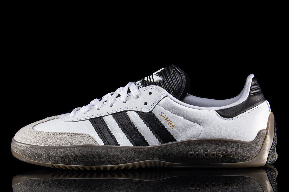 Adidas | Puig Samba
Style # JP5658
Color : Cloud White / Core Black / Gum