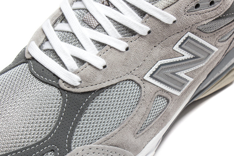 New Balance | 990v3 Style # M990GY3 Color : Grey / White