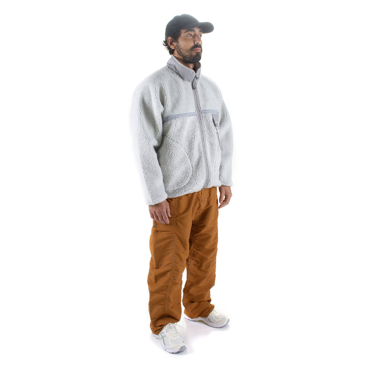 Gramicci x And Wander | JQ Tape Fleece Jacket
Color : Light Grey