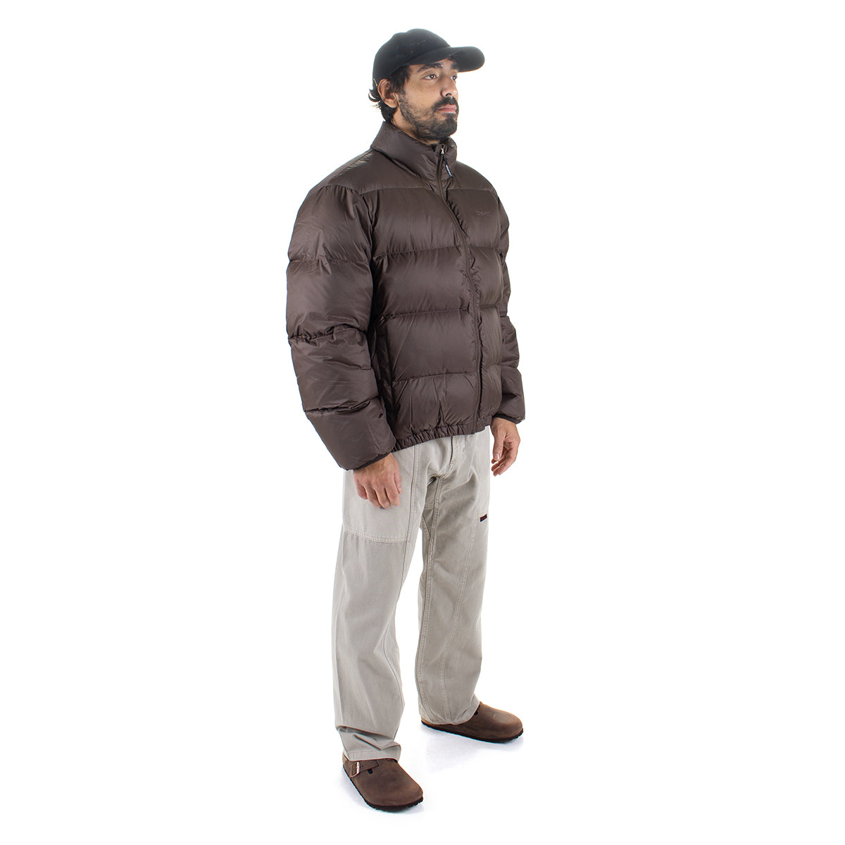 Gramicci | Down Puffer Jacket
Color : Dark Brown