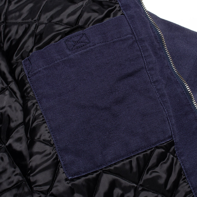 Carhartt WIP - Women's OG Detroit Jacket
Style # I035672-3DT
Color : Dark Navy / Black (Stone Canvas)