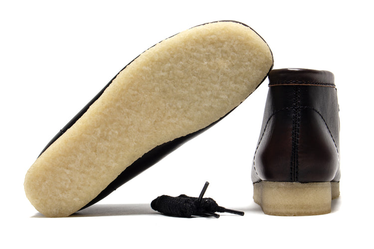 Clarks Original - Wallabee Boot
Style # 26182763
Color : Dark Tan Combination