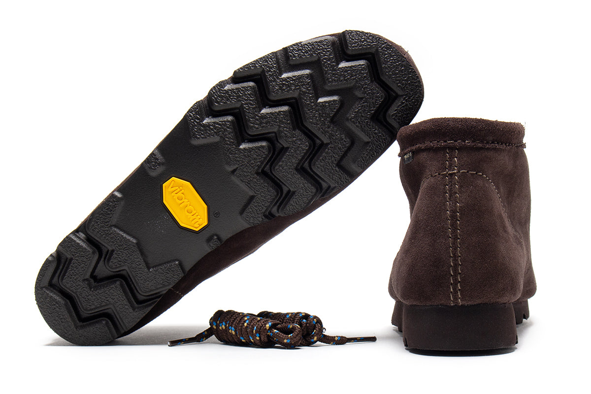 Clarks Original - Wallabee Boot Gore-Tex
Style # 26183075
Color : Dark Brown