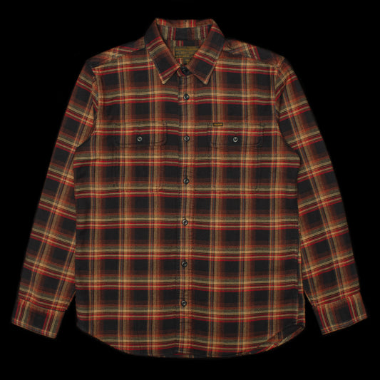 Filson |&nbsp;Vintage Flannel Work Shirt
Style # 11010689
Color : Brick / Rust / Multi