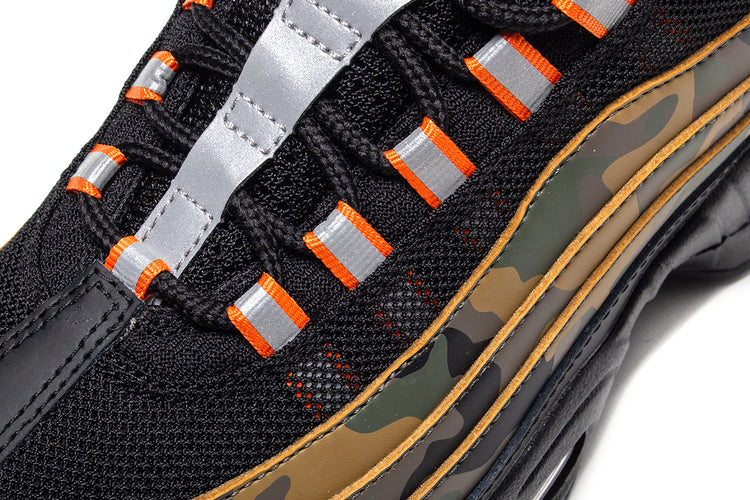 Nike - Air Max 95
Style # HQ1973-001
Color : Black / Safety Orange / Metallic Silver