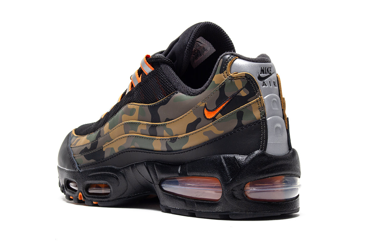 Nike - Air Max 95
Style # HQ1973-001
Color : Black / Safety Orange / Metallic Silver