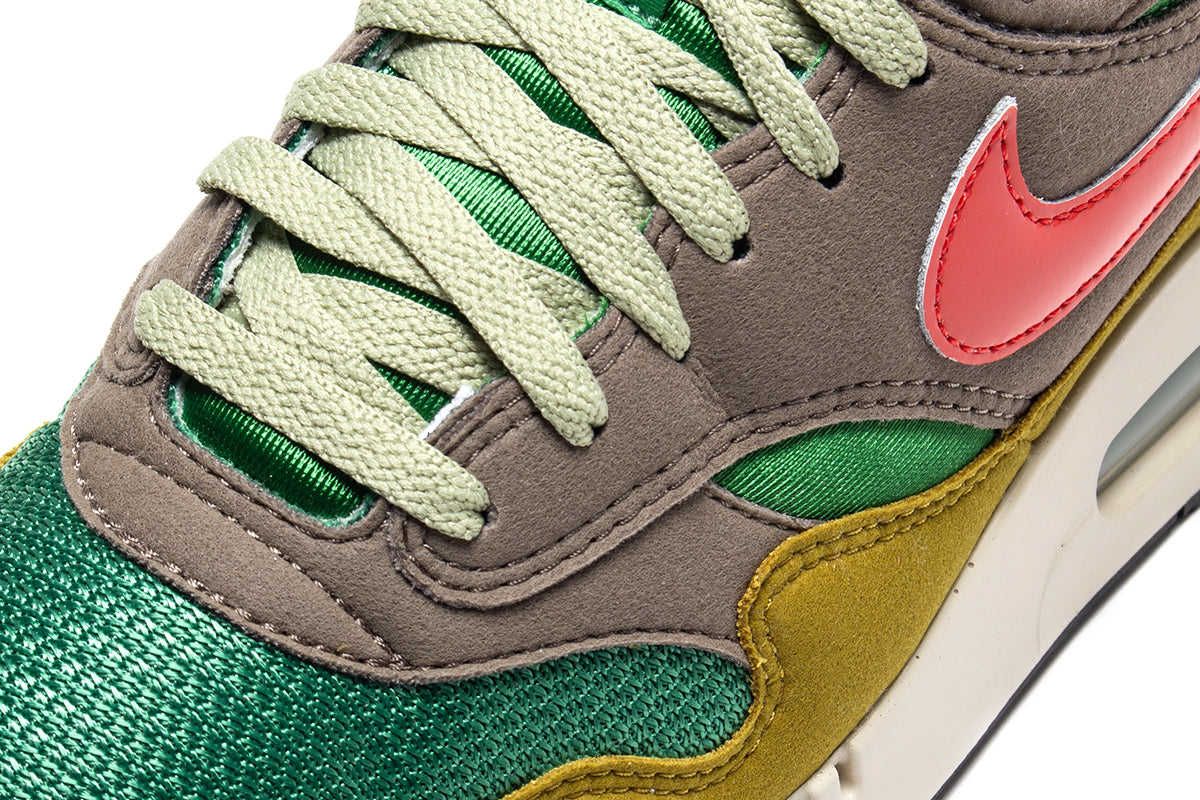 Nike | Air Max 1 '86 Premium
Style # HF0551-300
Color : Classic Green / Ember Glow / Olive Grey