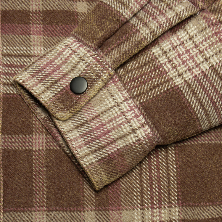 Stussy | Heavy Washed Plaid Shirt
Color : Brown