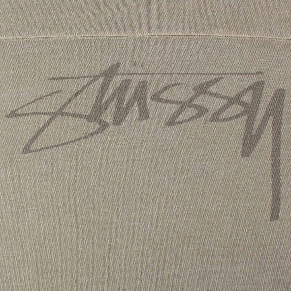 Stussy | Football Crew Pigment Dyed
Style # 1140352
Color : Sand