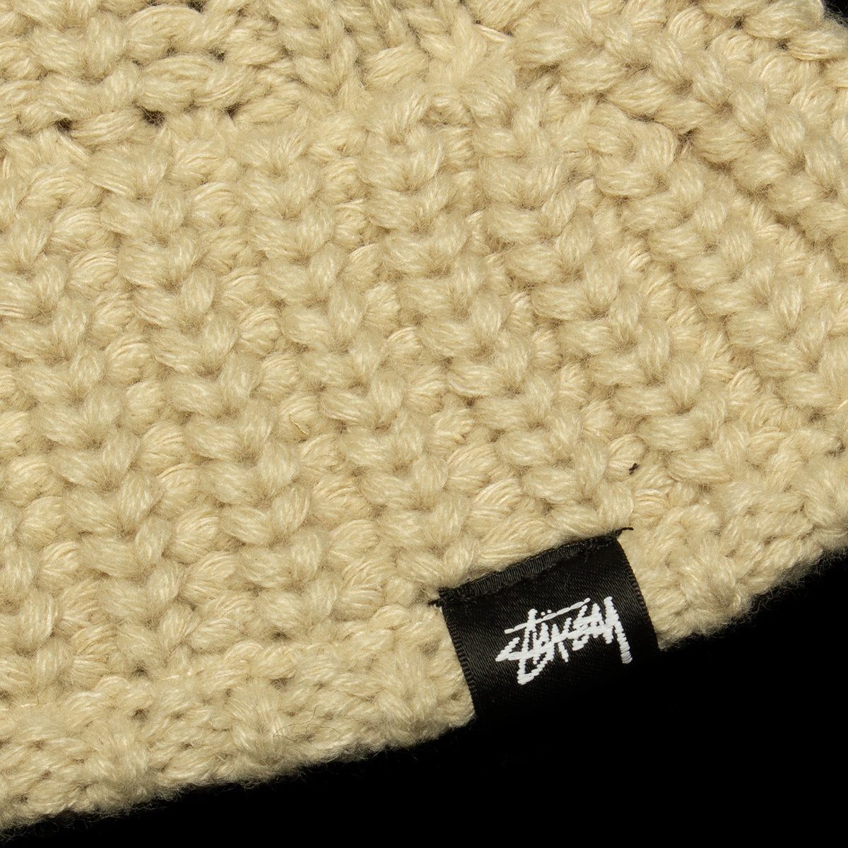 Stussy | Cable Knit Bucket Hat
Style # 1321193
Color : Oat