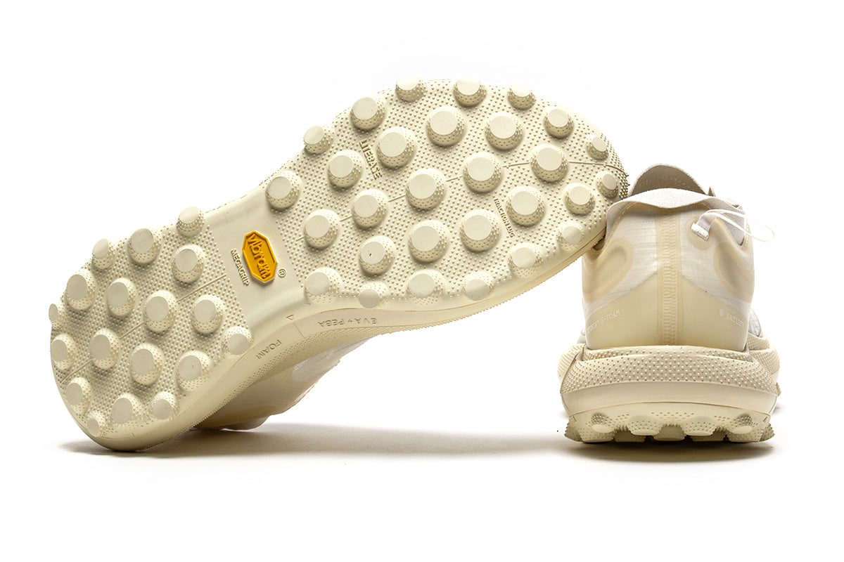 Satisfy - The Rocker
Style # 40002-AW-SE
Color : Antique White